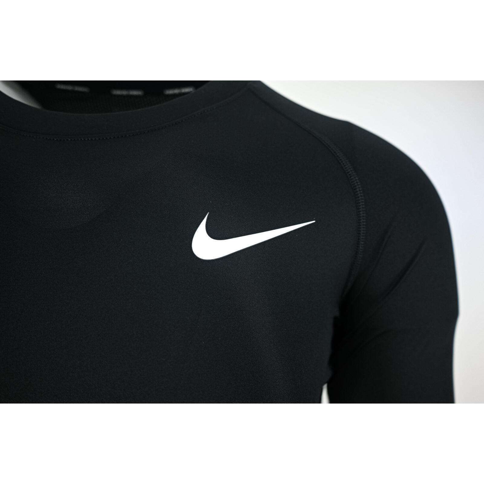 Chemisier Nike Pro Dri-Fit Tight Fit Long-Sleeve Top, Noir, Hommes 5/5
