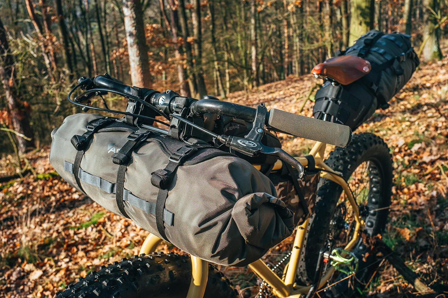 Torba rowerowa na kierownicę Acepac BAR DRYBAG 5/6
