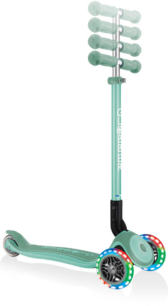 Trottinette Globber Primo Foldable Plus Lights menthe, pliable, roues lumineuses 2/7