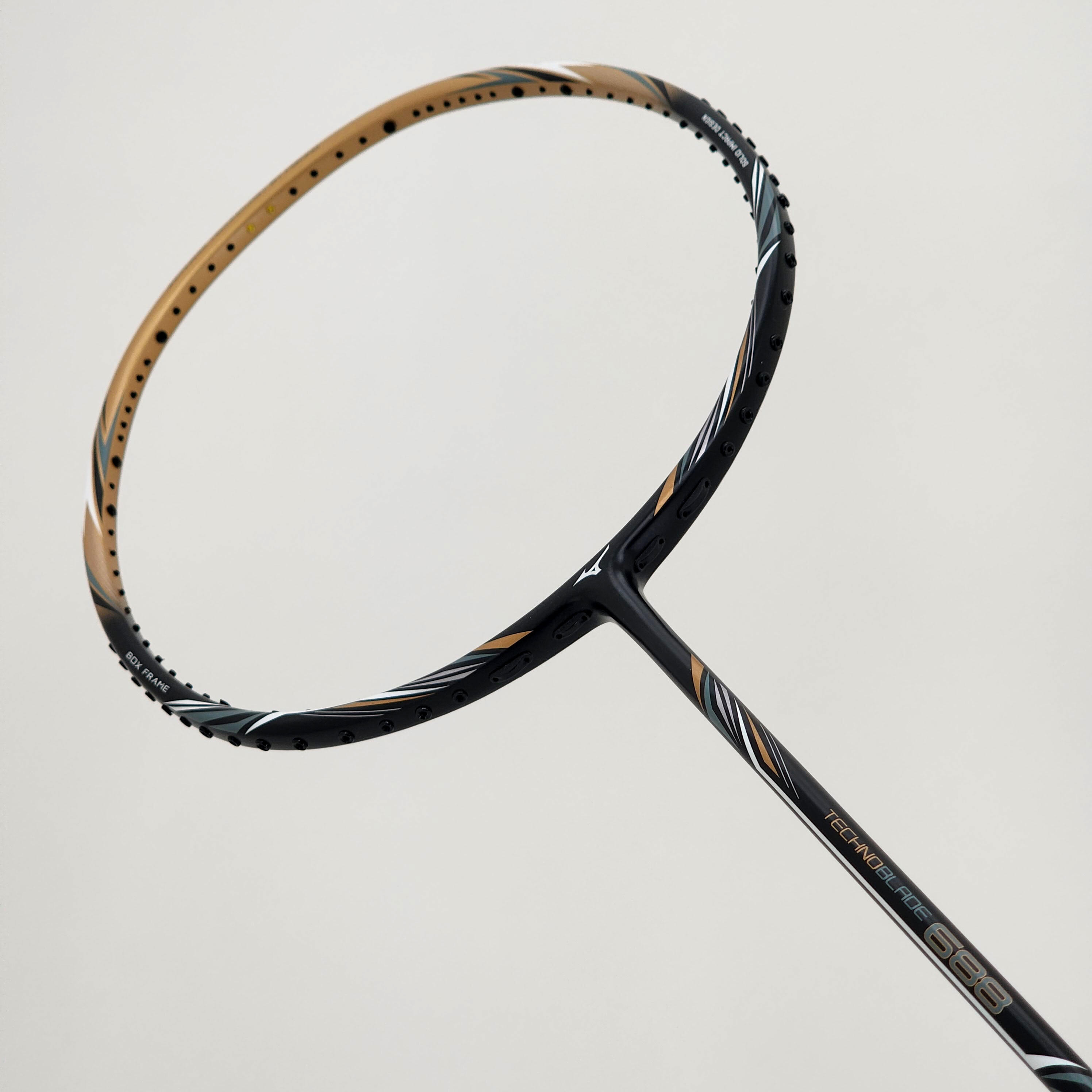 Badminton Racket Technoblade 688 Strung Black/Gold
