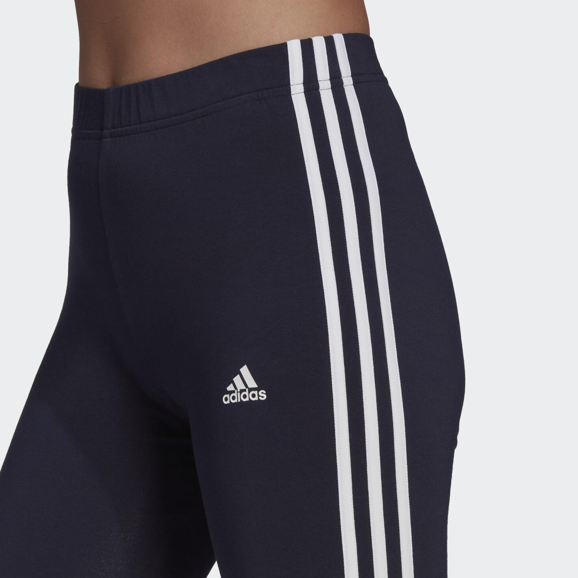 Essentials 3-Stripes Bike Shorts 4/5