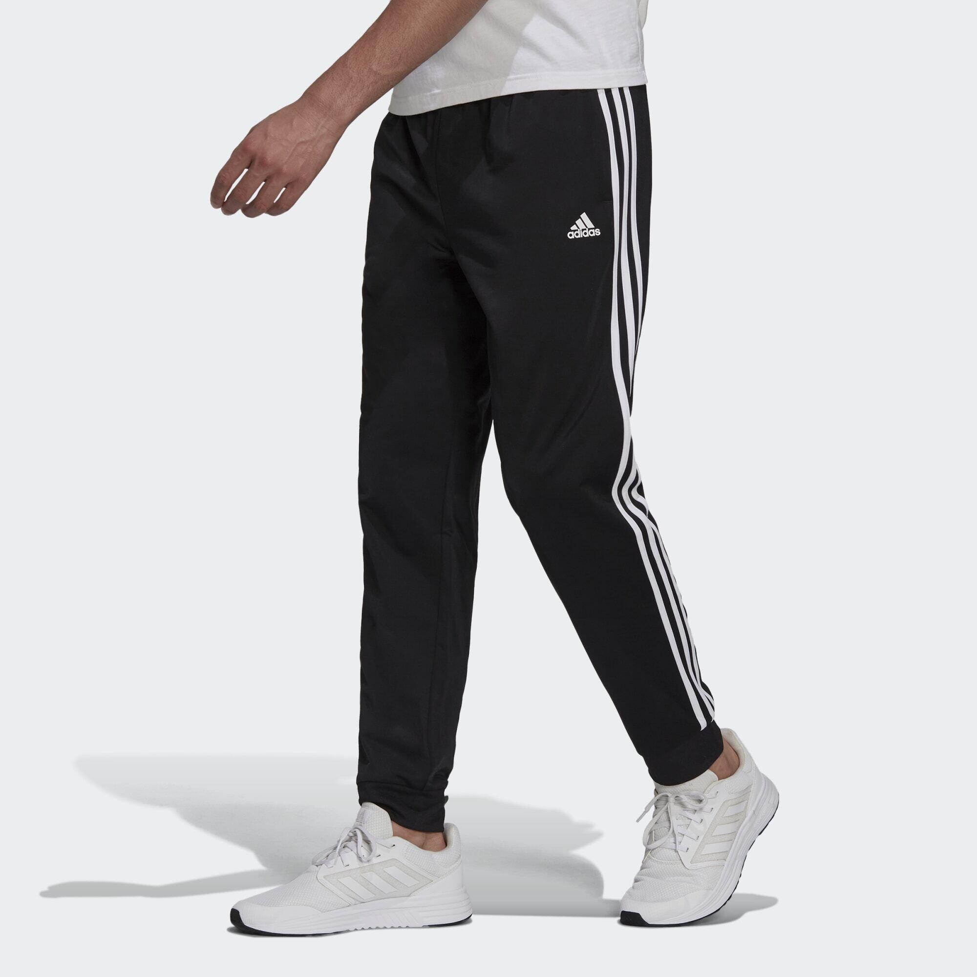Pantaloni barbati adidas Essentials Warm-Up Tapered 3-Stripes, Negru