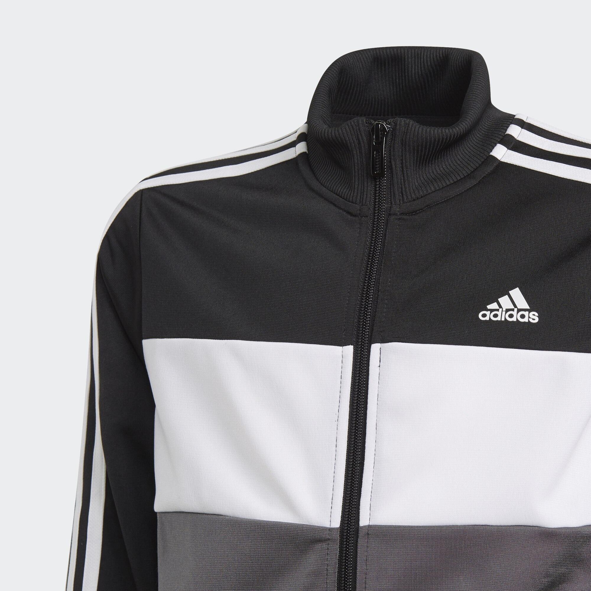 Survêtement adidas Essentials 2/3