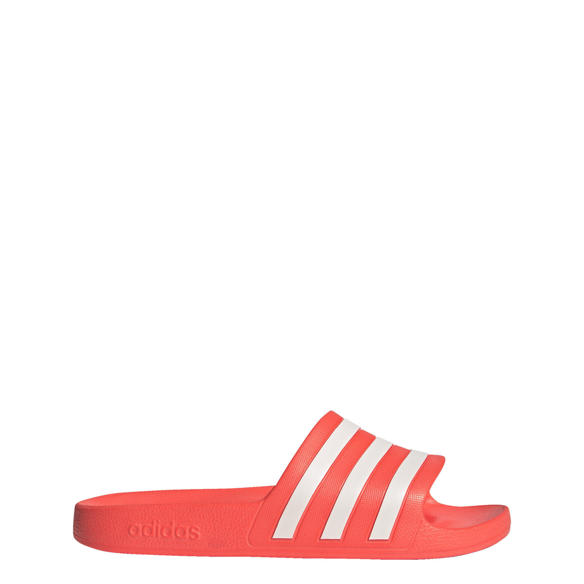 Adidas slippers sales decathlon
