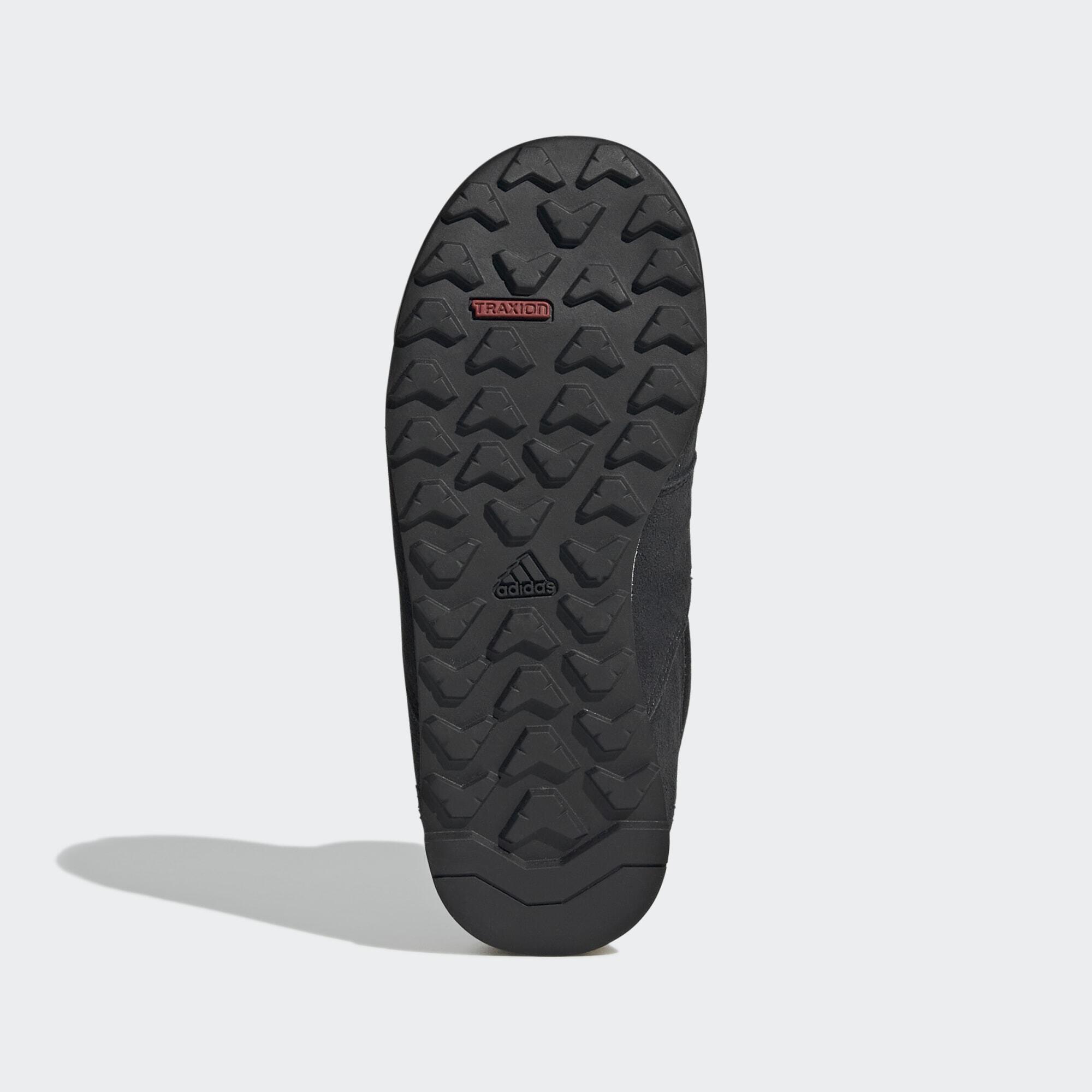 TERREX Climawarm Snowpitch Winter Schuh 4/7