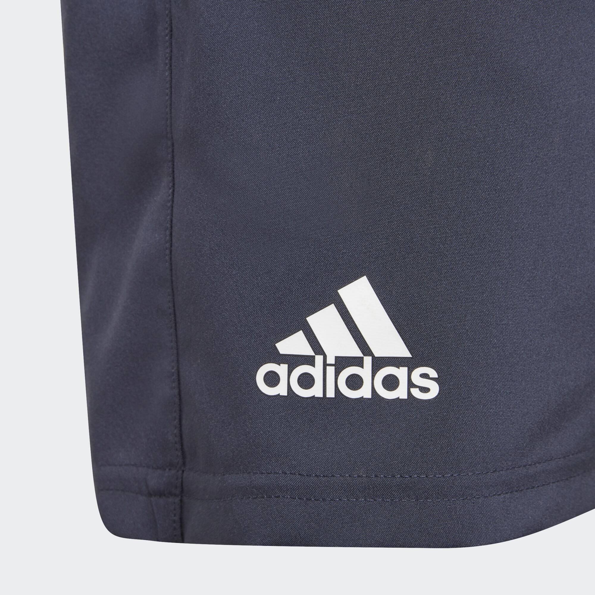 Club Tennis 3-Streifen Shorts 5/6