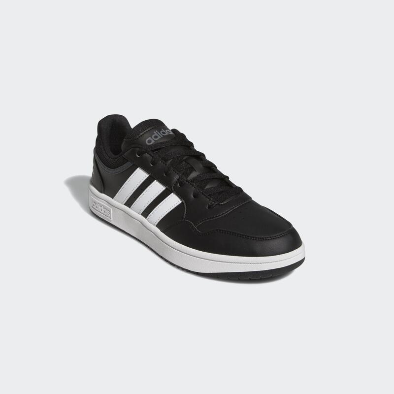 Pantofi adidas Hoops 3.0 din piele neagră eleganți