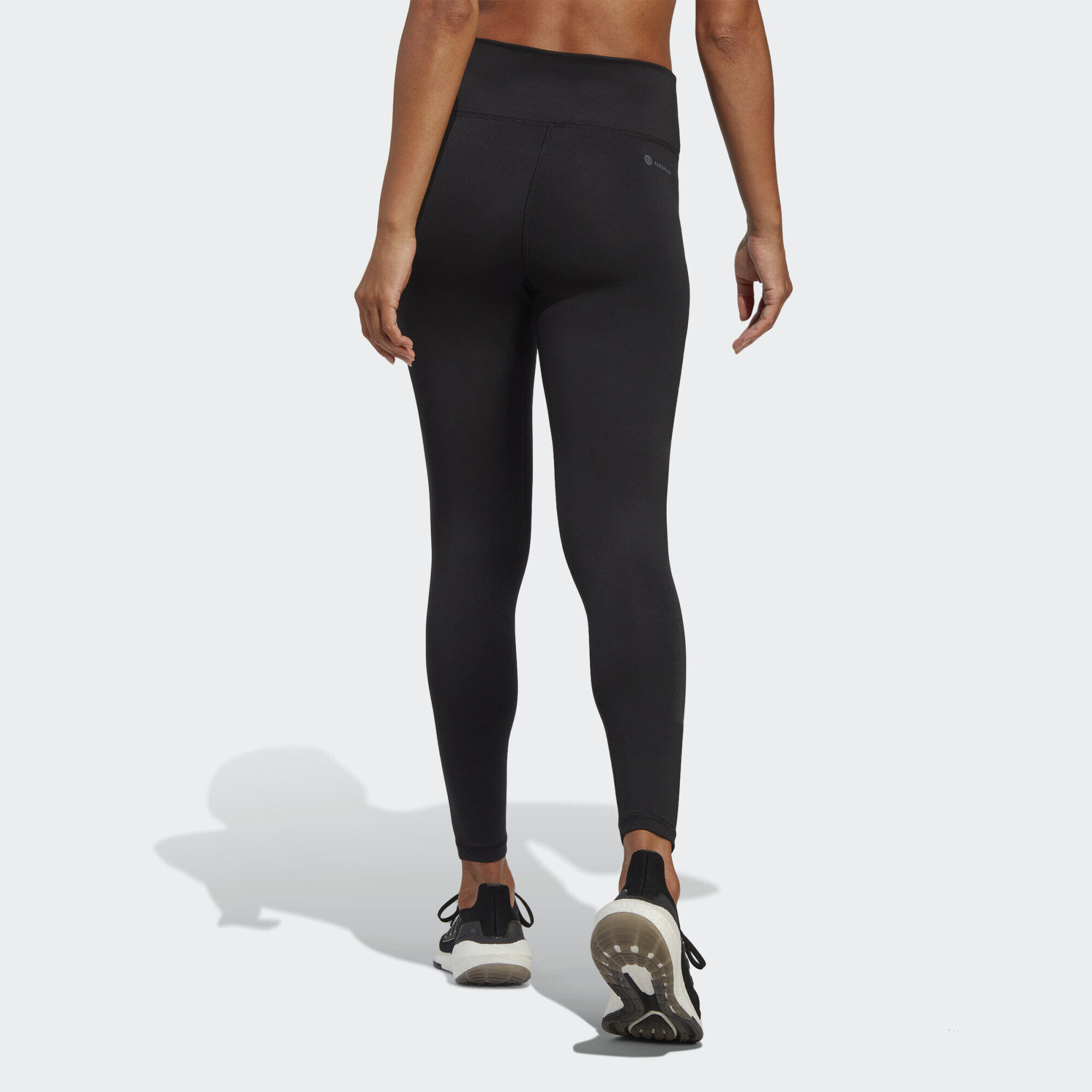 Training Essentials High-Waisted 7/8 Leggings 4/6