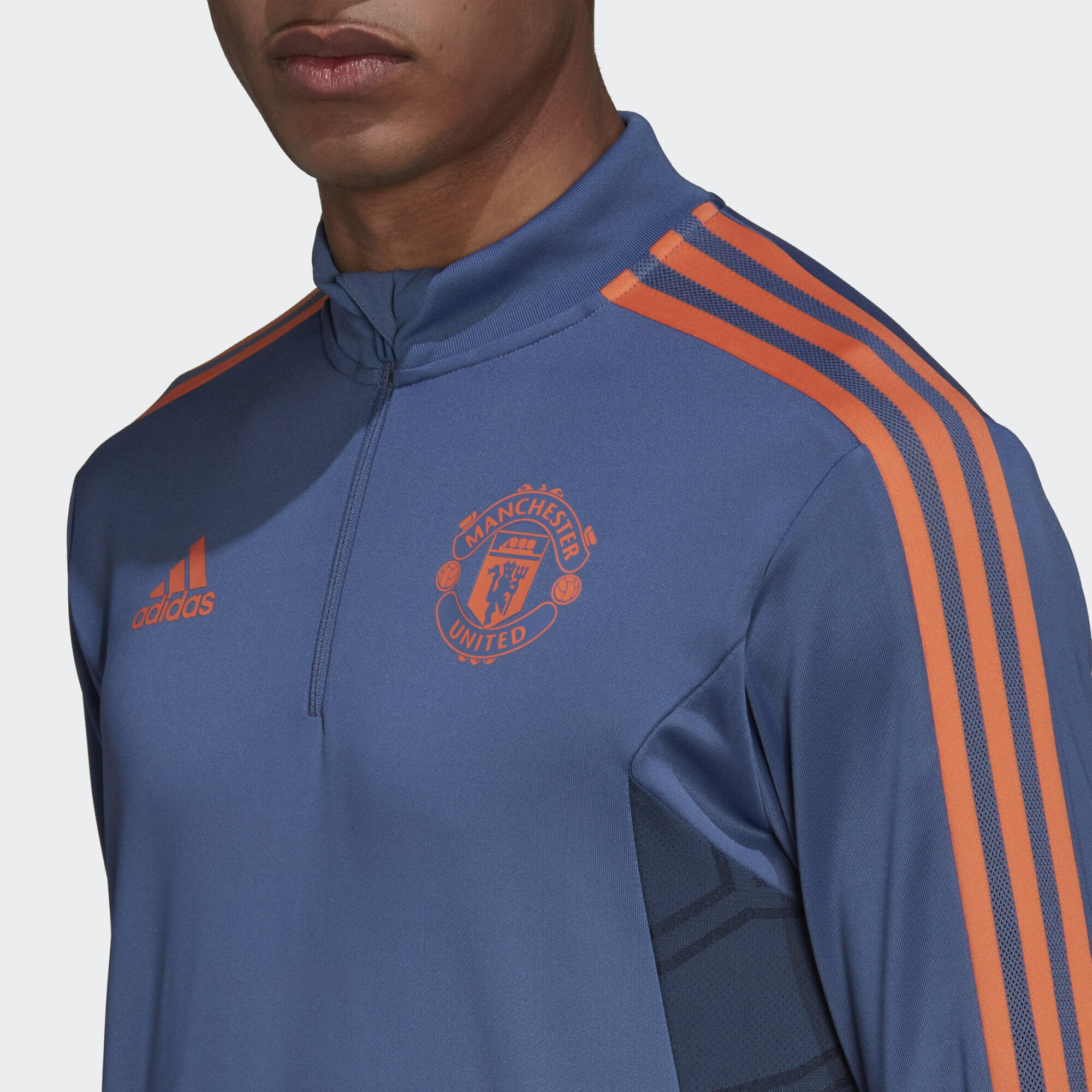 Manchester United Condivo 22 Training Top 4/5