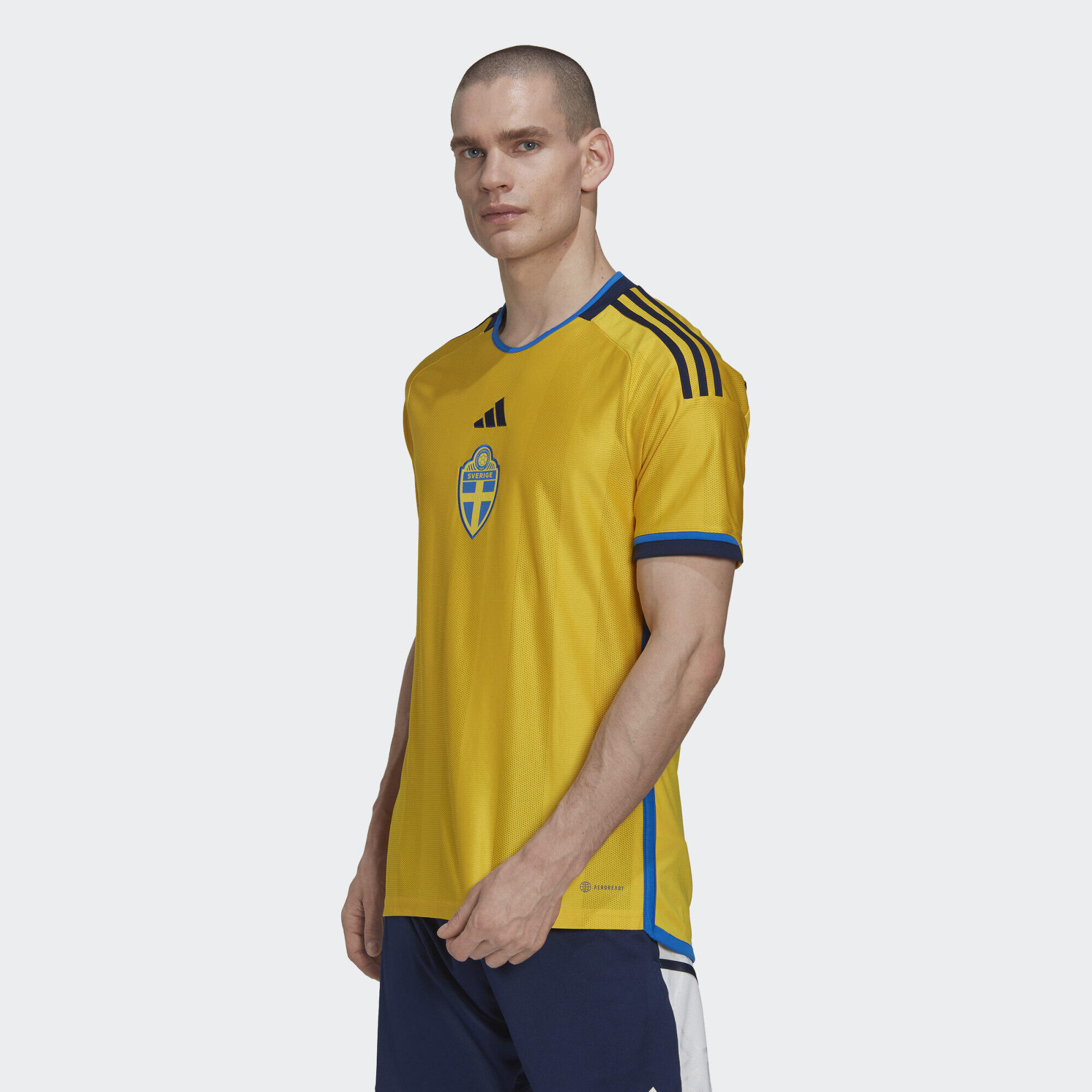 Sweden 22 Home Jersey 1/6