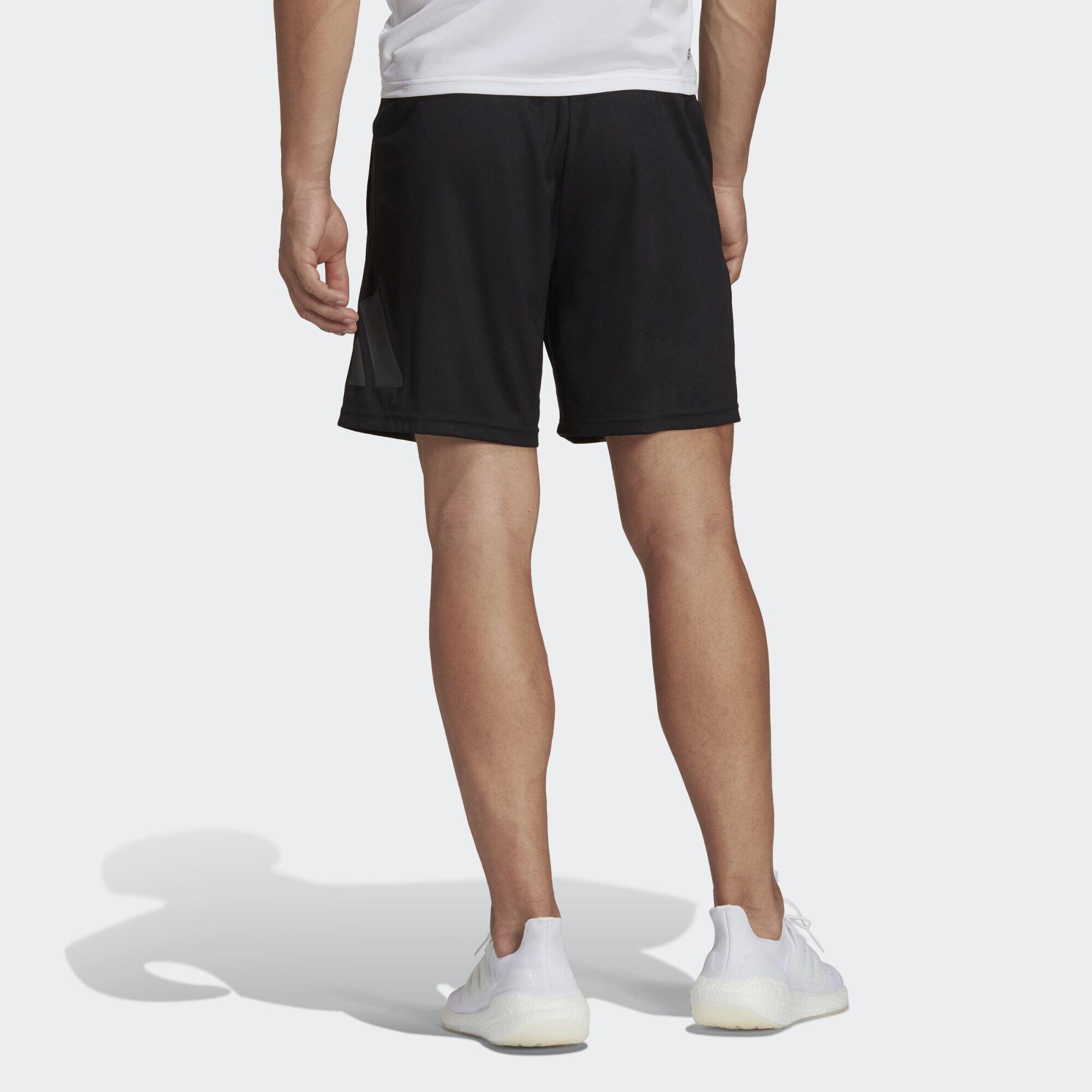 Short de training avec logo Train Essentials 4/5