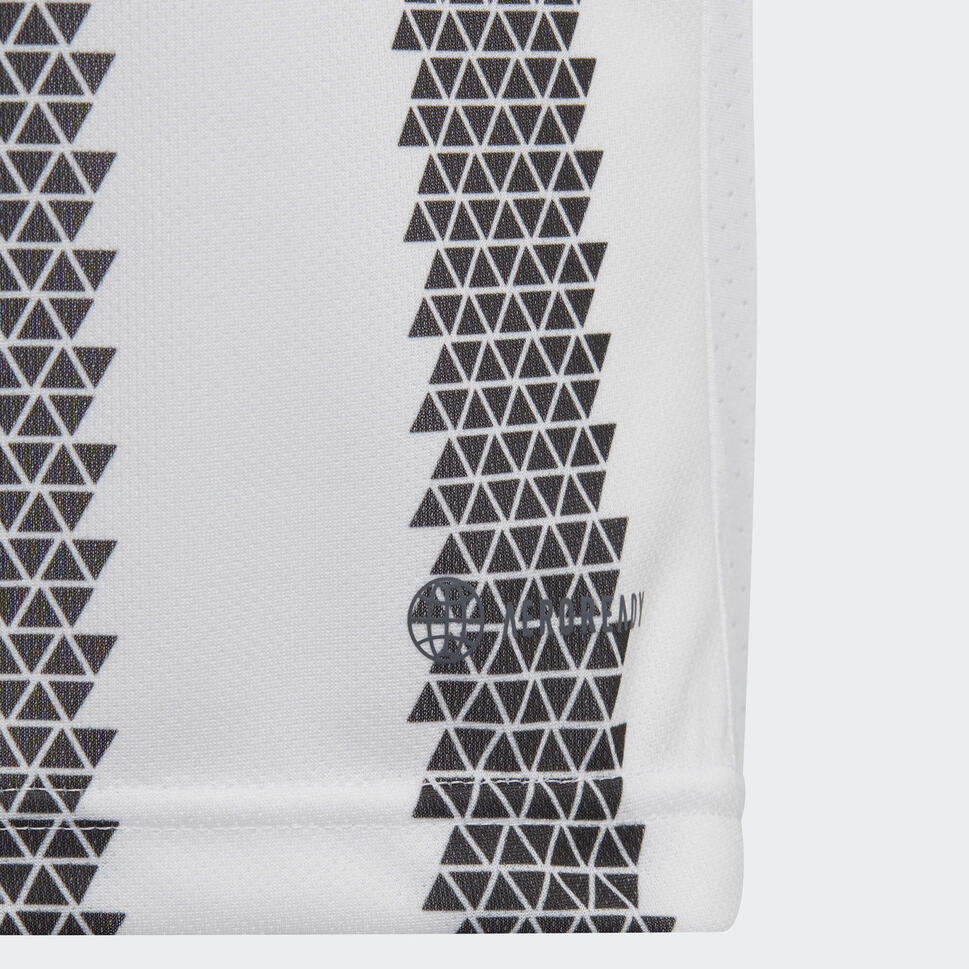 Juventus 22/23 Home Jersey