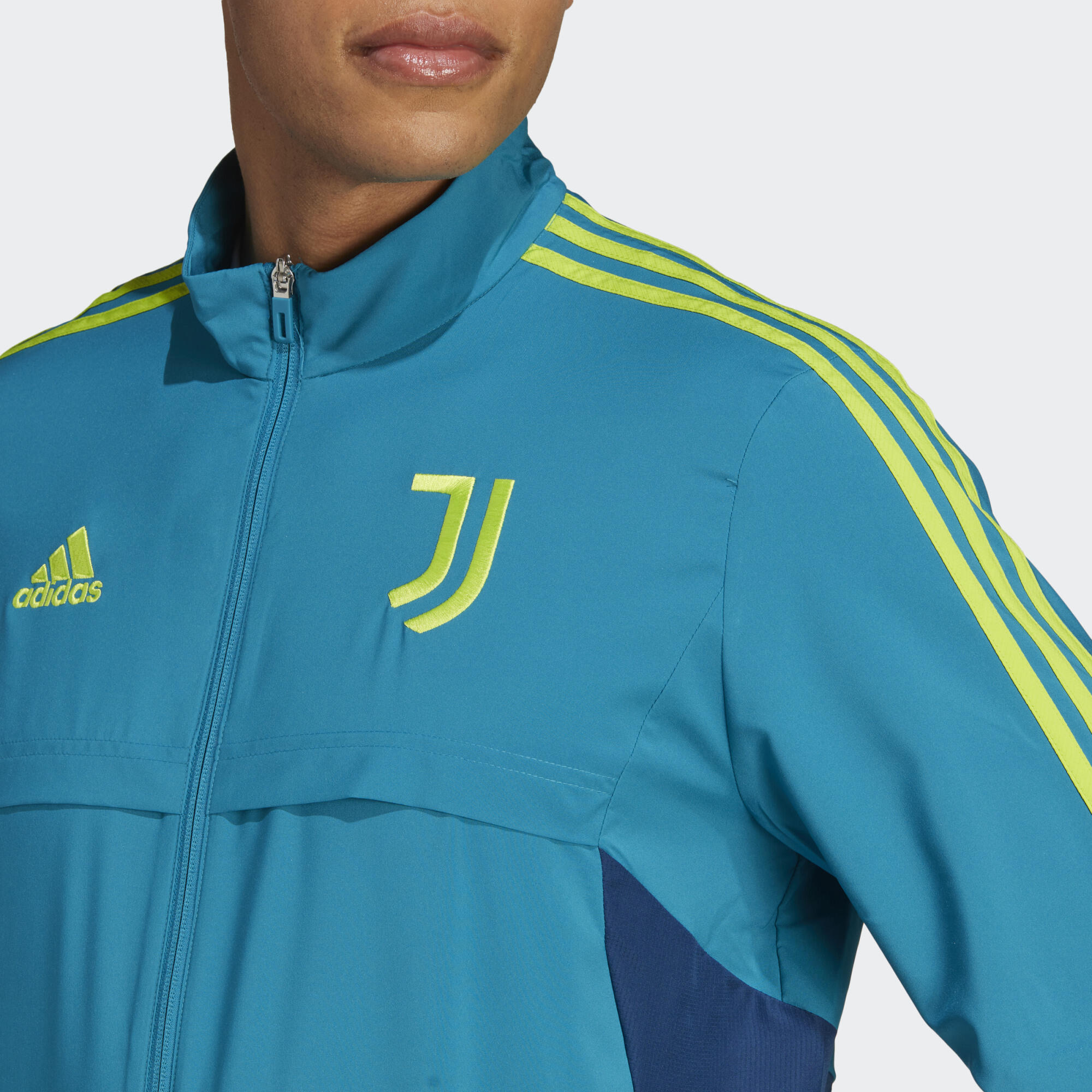 Chaqueta presentación Juventus Condivo 22 4/5
