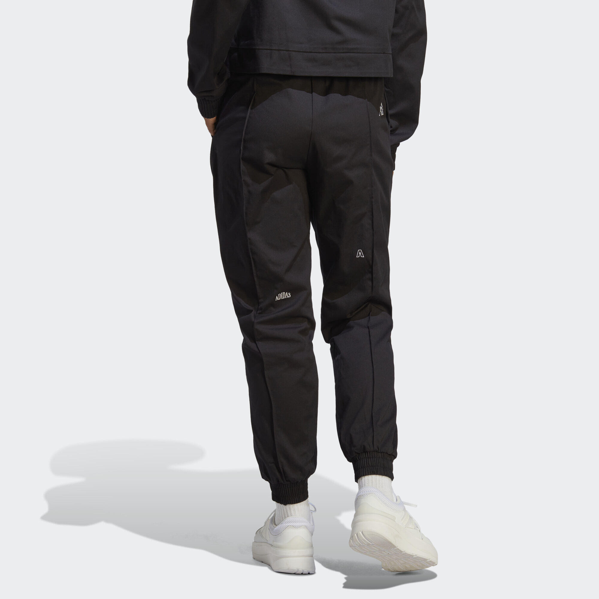 Pantalon ample avec graphismes inspirés des cristaux de guérison 5/5