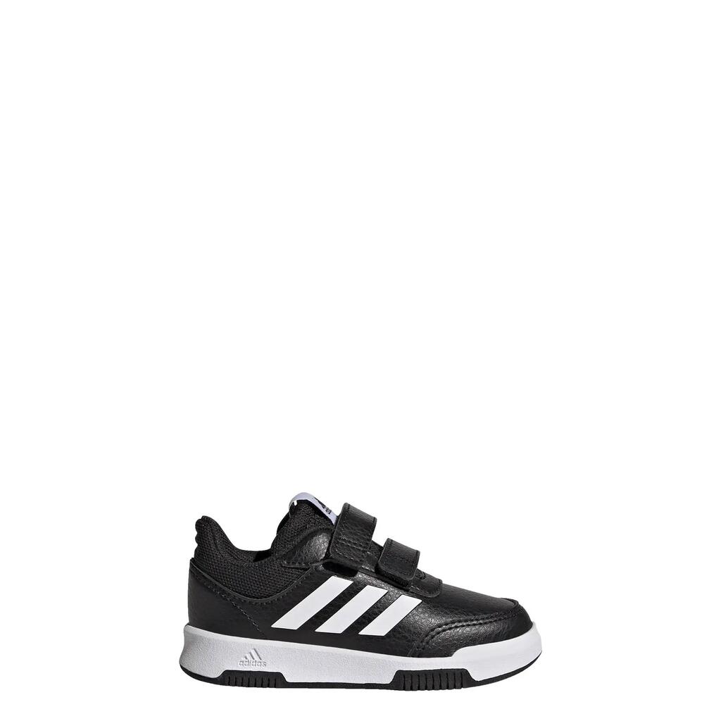 BLACK / WHITE