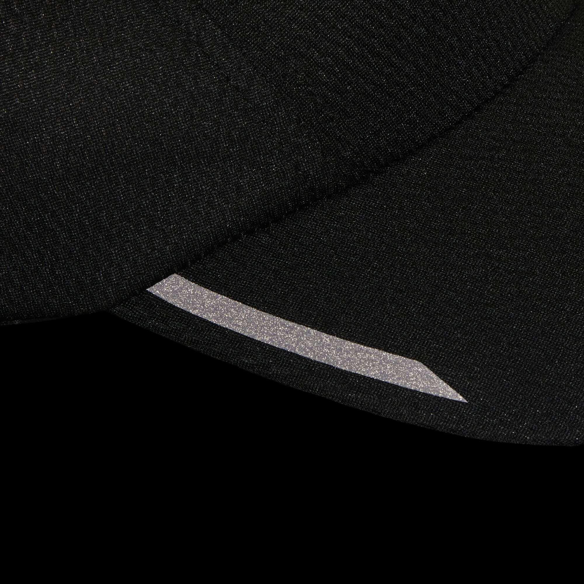 Running AEROREADY Four-Panel Mesh Cap 4/5