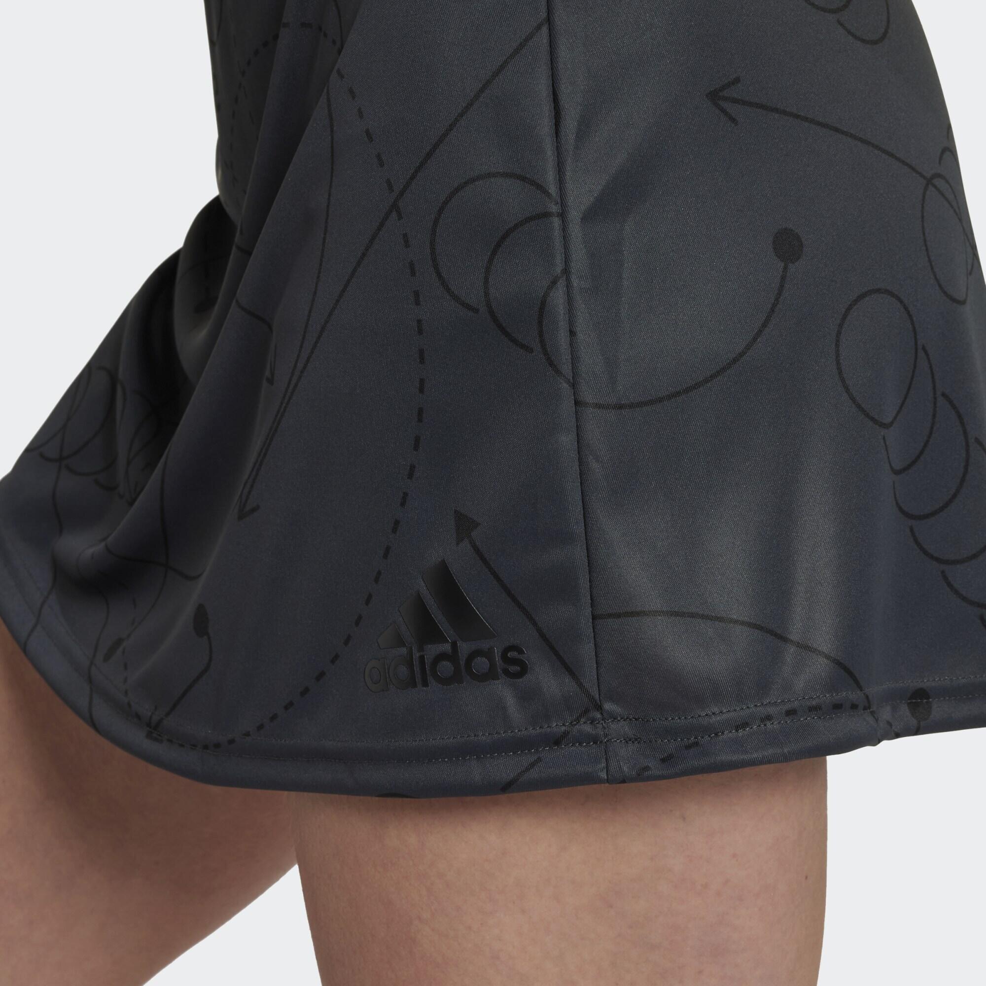 Club Tennis Graphic Rok 5/5
