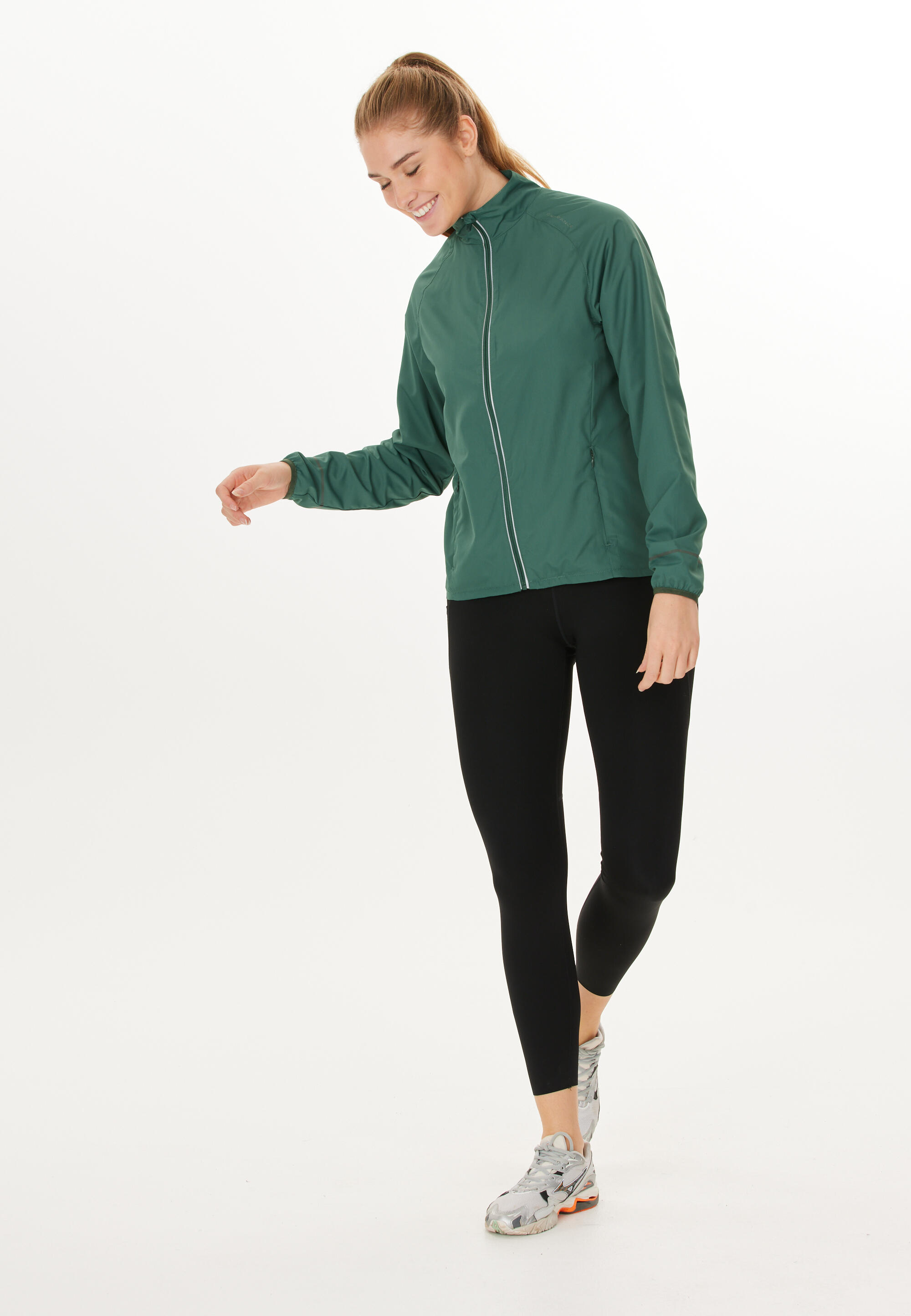 ENDURANCE Veste de course Shela 4/5