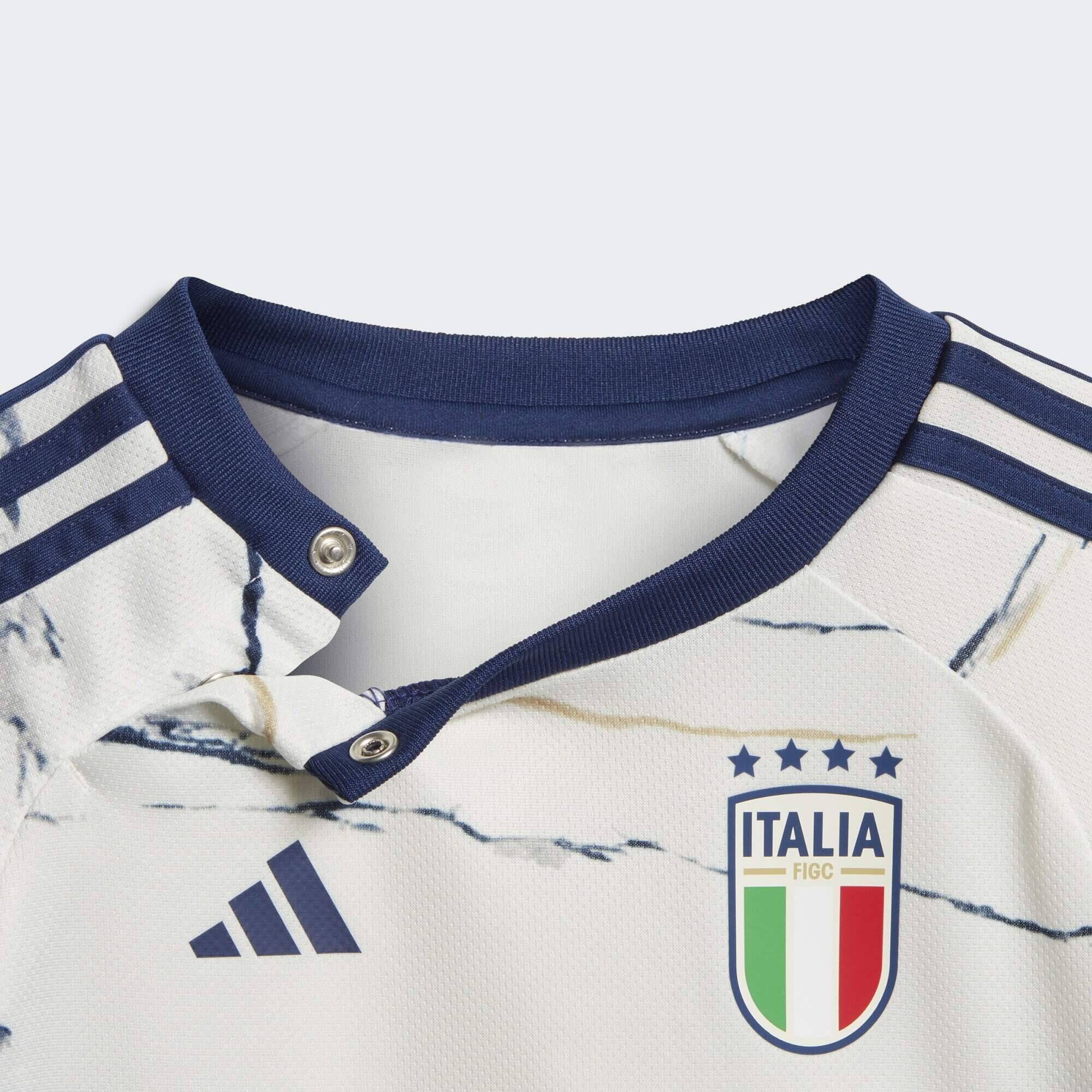 Italy 23 Away Baby Kit 2/5