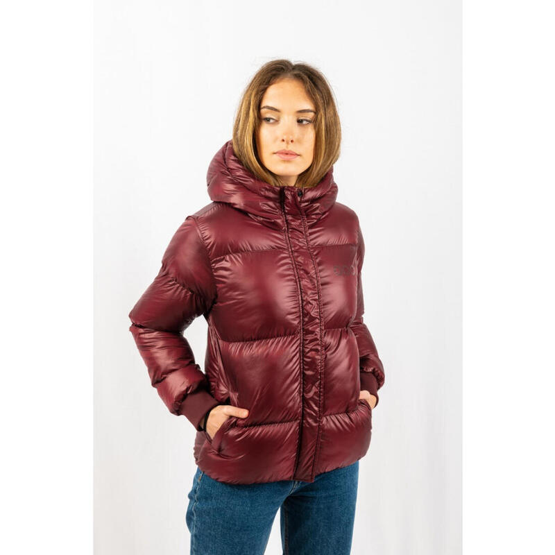 Doudoune après-ski fashion pour femme ECOON Monaco short Bordeaux