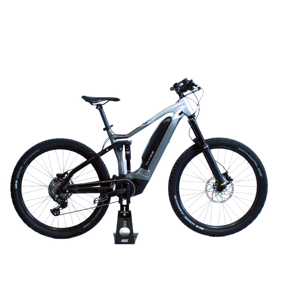 Vélo tout suspendu pas cher Decathlon