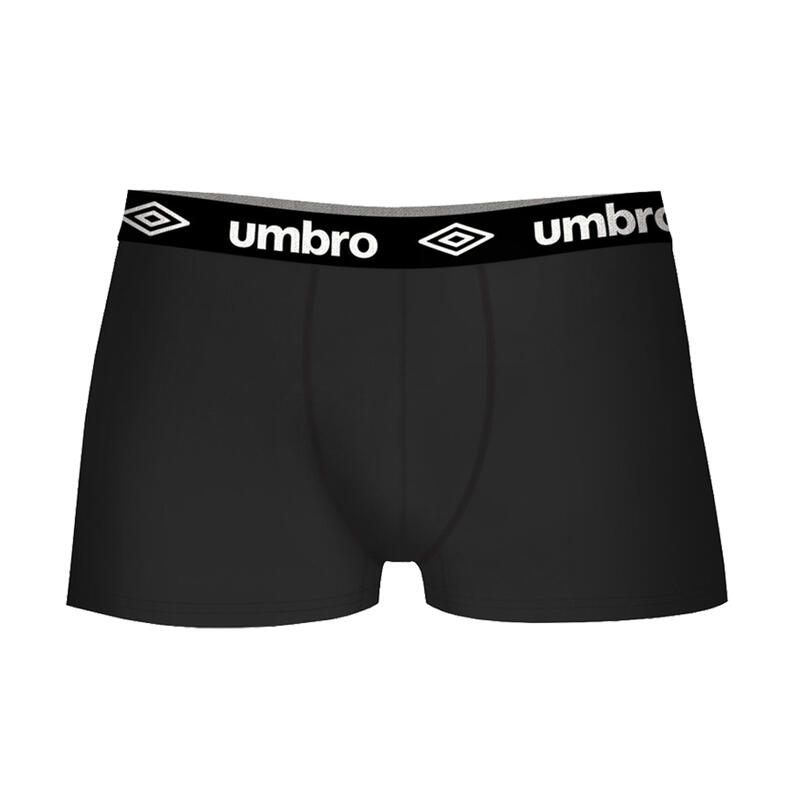 Emportez 15 calendriers Umbro en noir