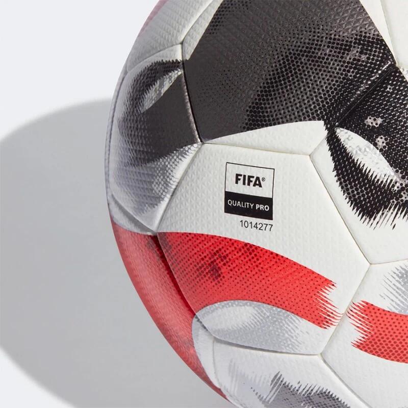 Focilabda Tiro Pro FIFA Quality Pro Ball, 5-ös méret