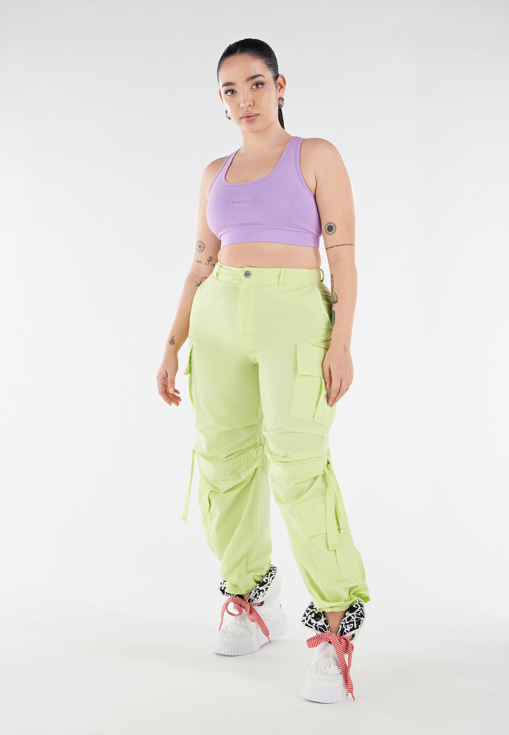 Pantalon cargo avec poches doubles et lacet ajustable intermédiaire 4/5