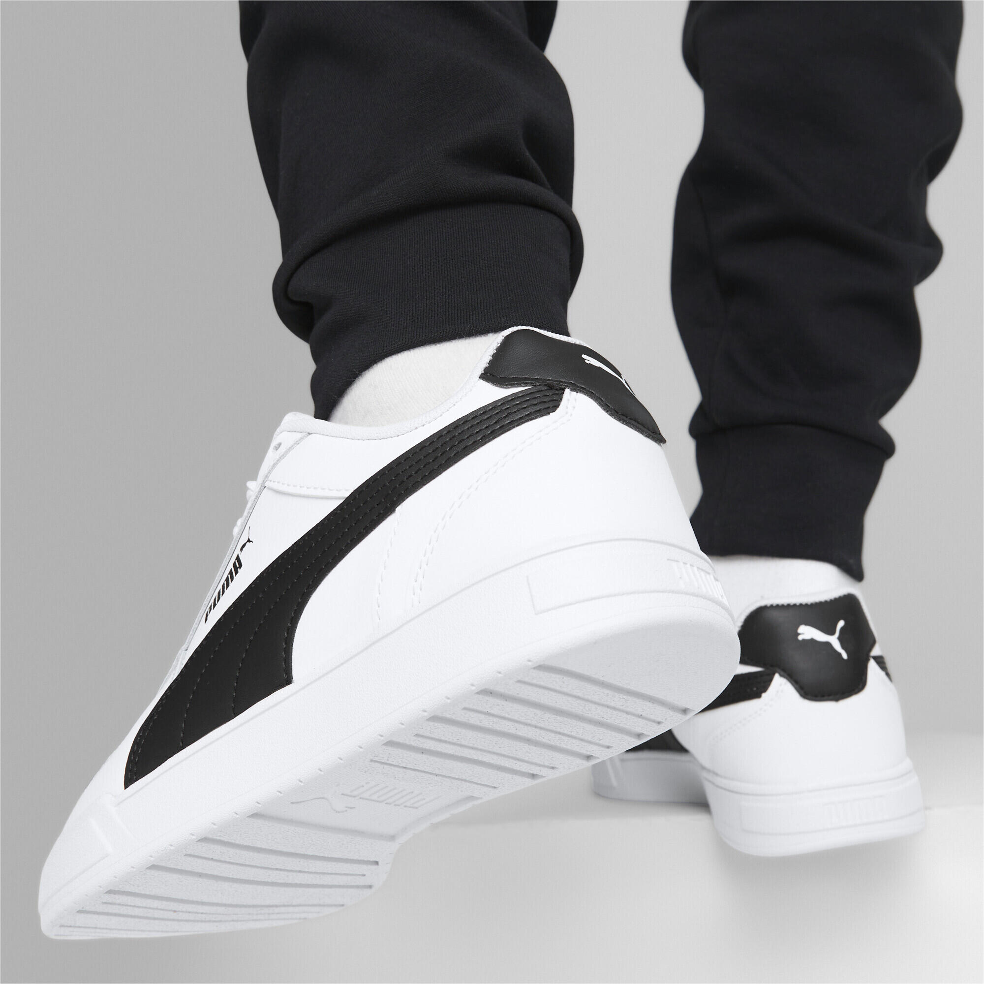 Baskets Caven PUMA White Black 4/7