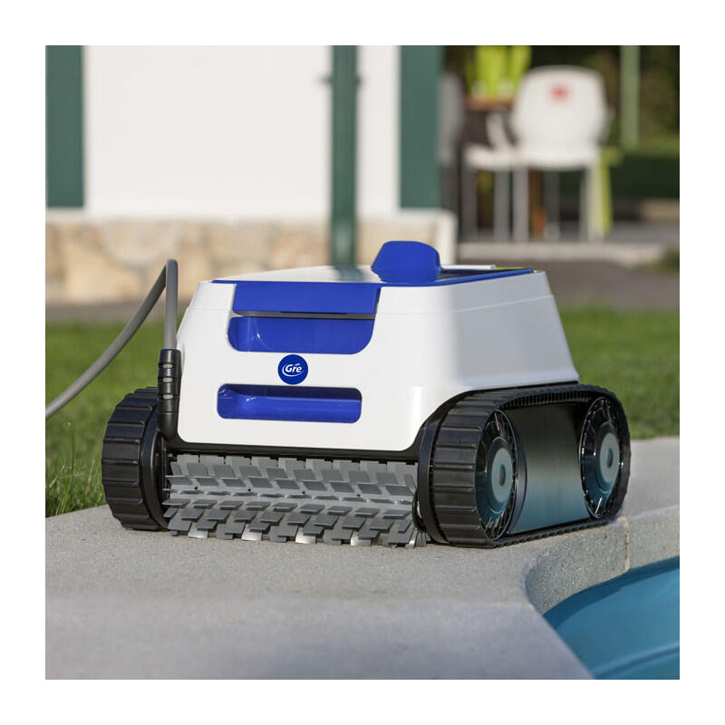 O robô aspirador de piscina elétrico Gre ER 230 para piscinas de até 9x4m. 2/4