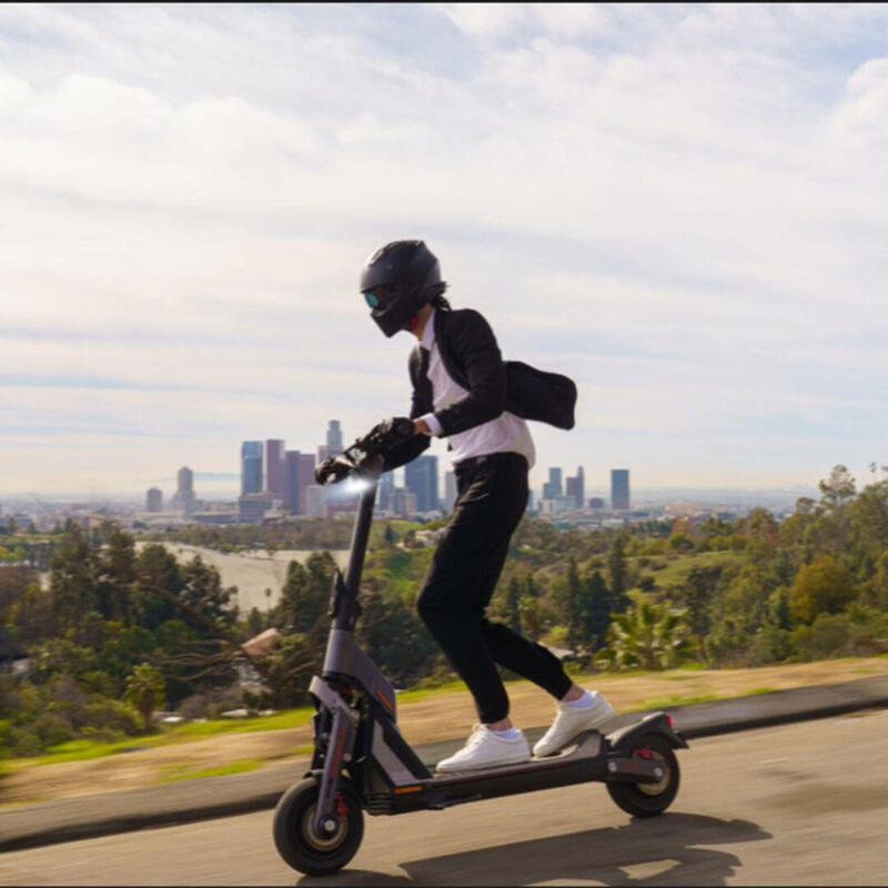 Trottinette électrique SEGWAY Ninebot GT1E