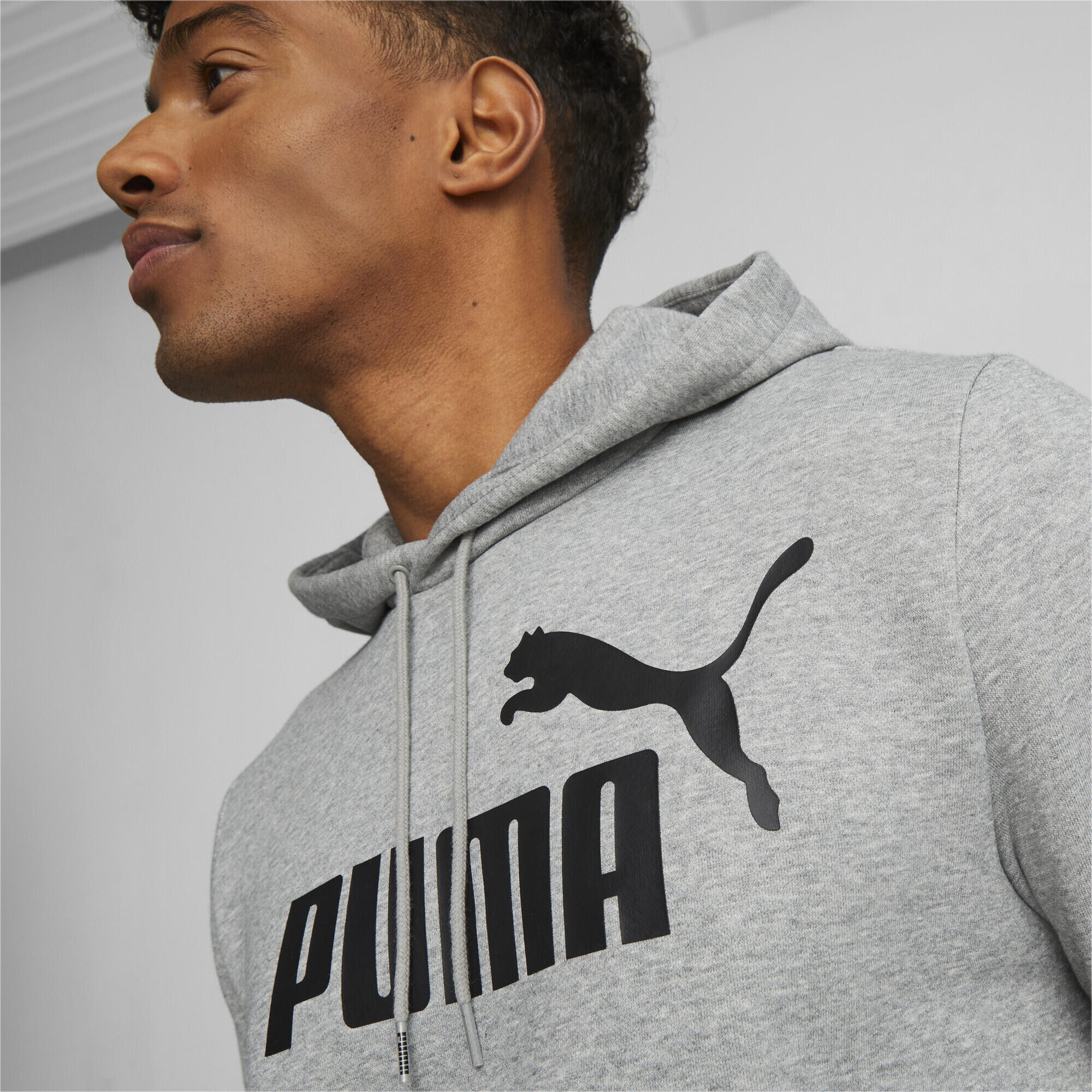 Hoodie à gros logo Essentials+ Homme PUMA Medium Gray Heather 5/7