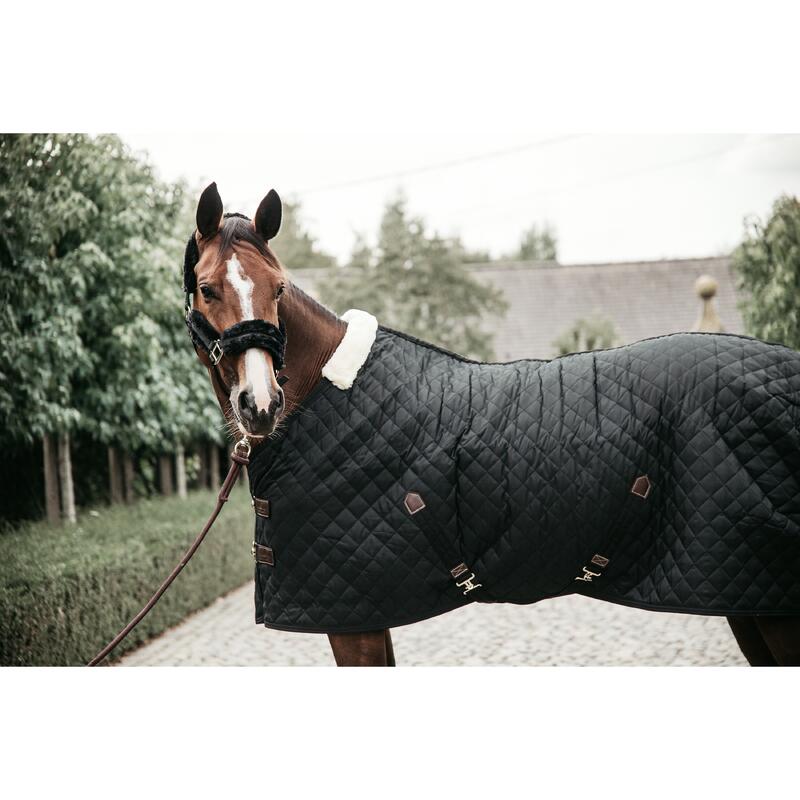 Couverture d’écurie - 600D - 130 cm / 6'0 - Fourrure de lapin vegan - Noir