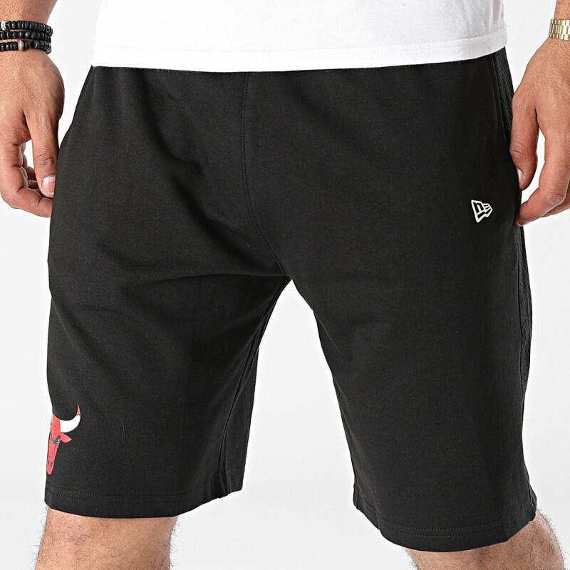 Short Chicago Bulls Logo 3/5