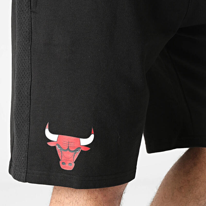 Short Chicago Bulls Logo 2/5