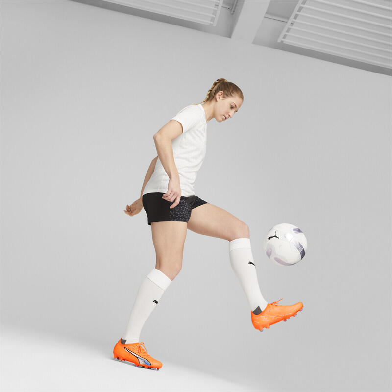 Botas de fútbol ULTRA ULTIMATE FG/AG Mujer PUMA