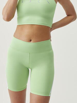 Pantalones cortos deportivos de mujer Born Living Yoga en tejido performance
