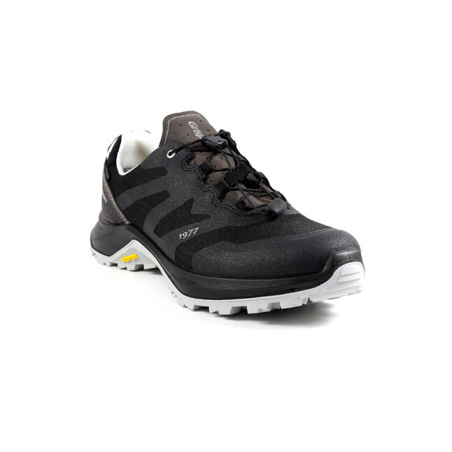 Apache Black Quick Fasten Walking Shoe GRISPORT Decathlon