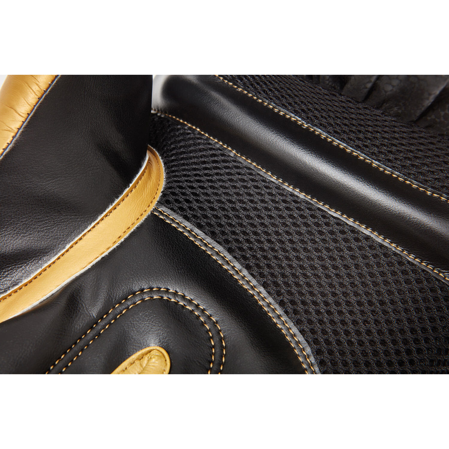 Reebok Boxing Gloves - Black and Gold 6/6