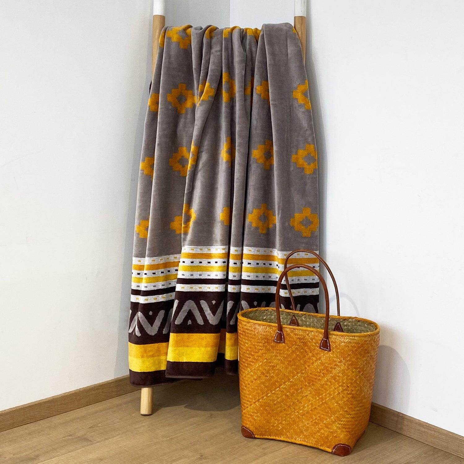 Serviette de plage XL éponge velours Jacquard - Macarena - 140x180cm - 400g/m² 2/3