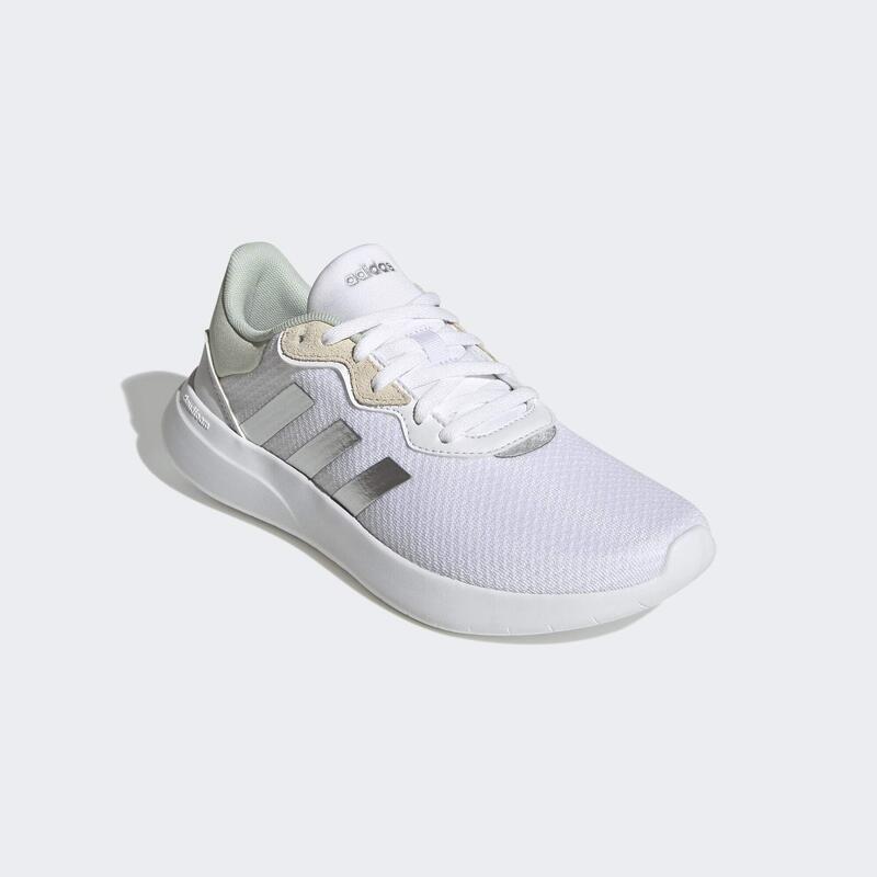 ADIDAS Chaussure QT Racer 3.0