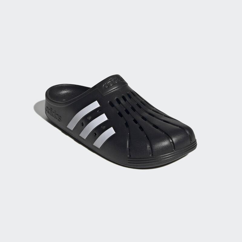 Saboți Adilette