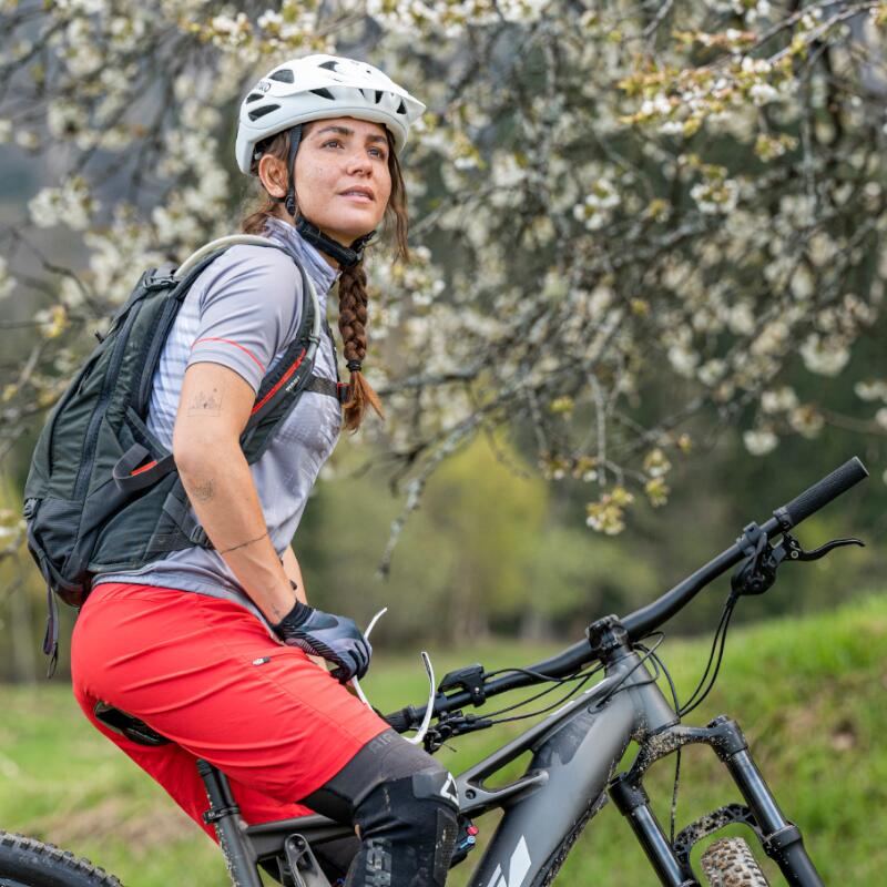 Cuissard court W Bike Shorts Comfort - E CSL pour femme - Rouge 4/5