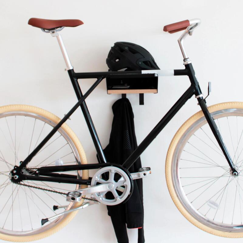 Soporte de pared para bicicletas con almacenaje