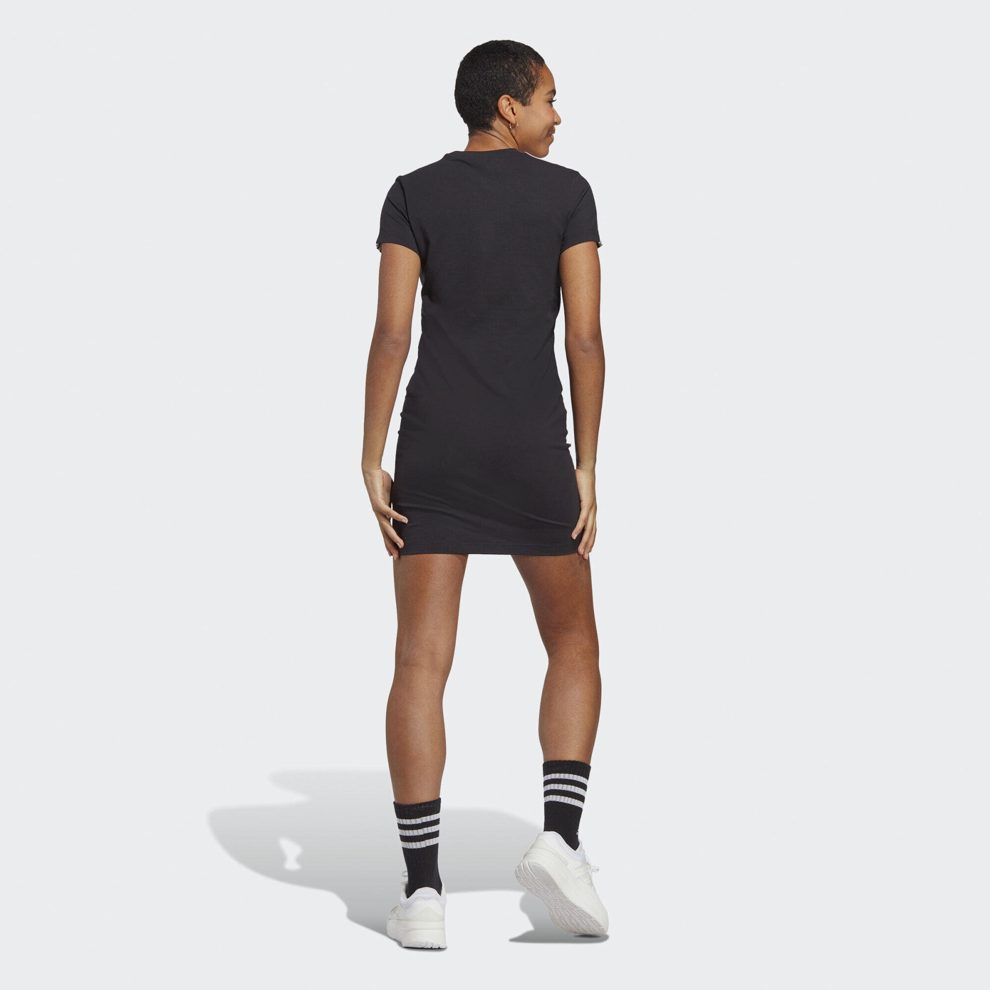 Vestido camiseta Essentials Single Jersey Fitted 3 bandas 3/5