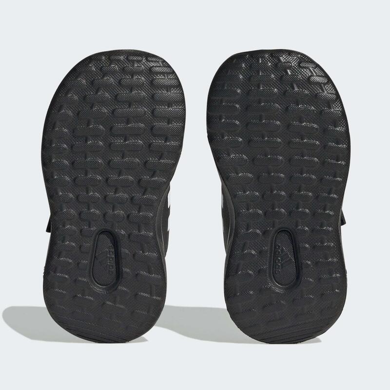 Chaussure à lacets élastiques et scratch sur le dessus adidas x Disney FortaRun