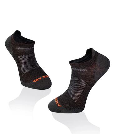 Chaussettes courtes pour randonnée en montagne