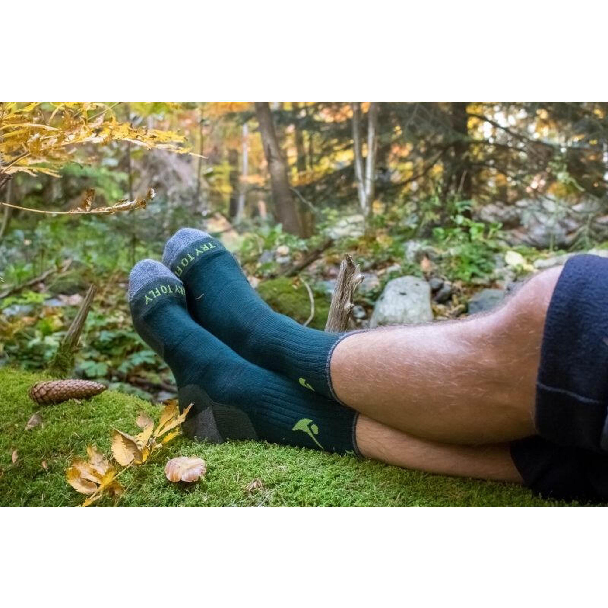 Șosete pentru Drumeție din Lână de Merinos Verde închis