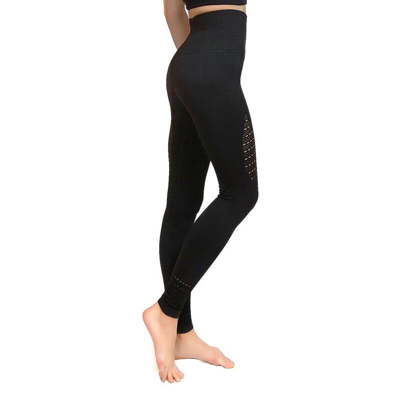 Legging deportivo, Indira Anaissa