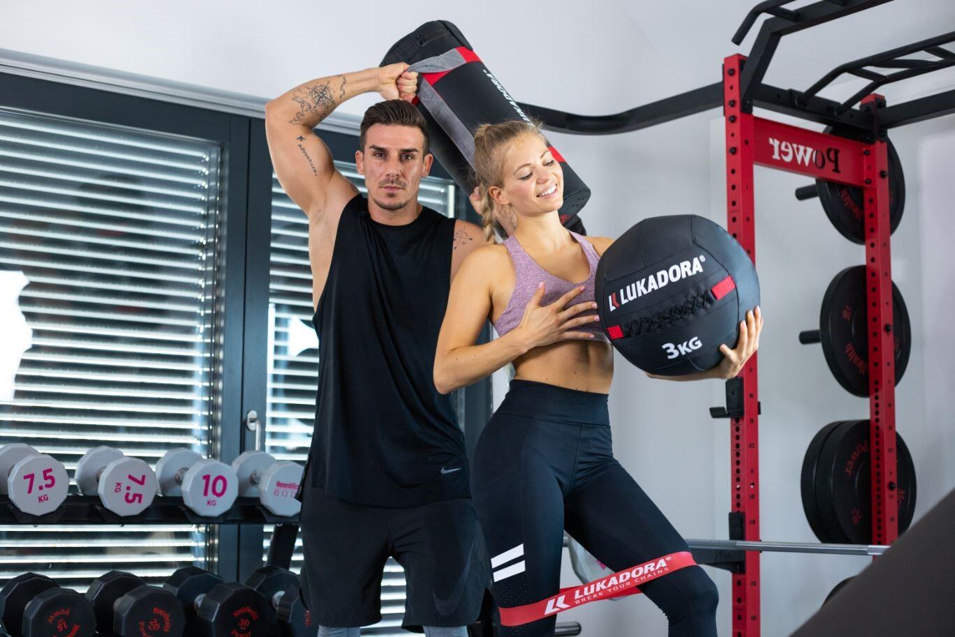 Lukadora Power Bag 20 kg - Train thuis met uitdagende HIT-circuits 4/4